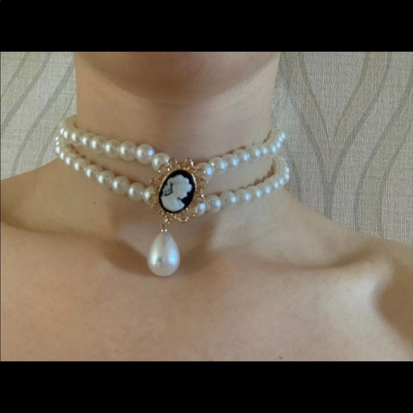 Pearl chocker necklace - Picture 9 of 10